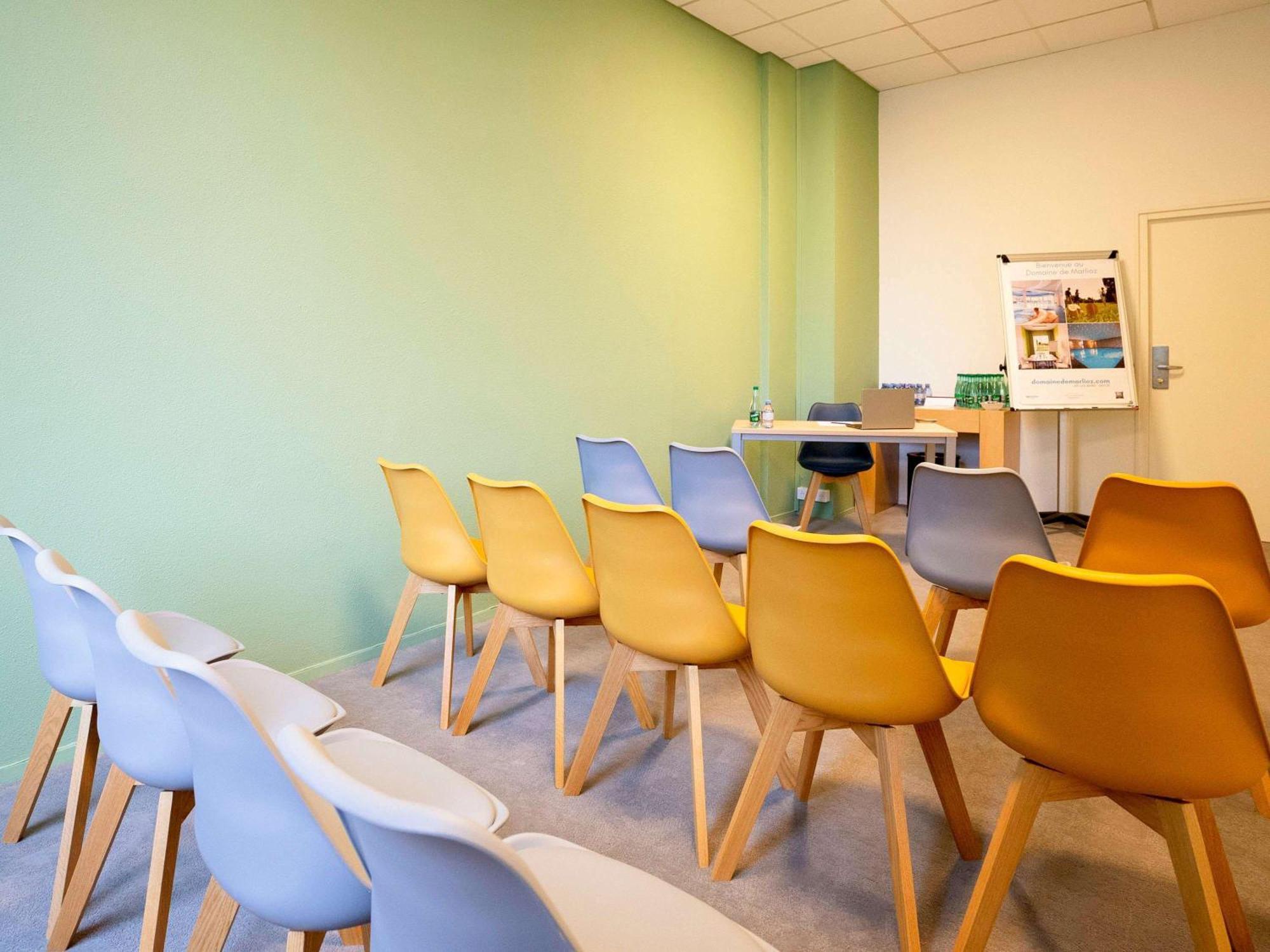 Ibis Styles Aix Les Bains Domaine De Marlioz Hotel Aix-les-Bains Kültér fotó